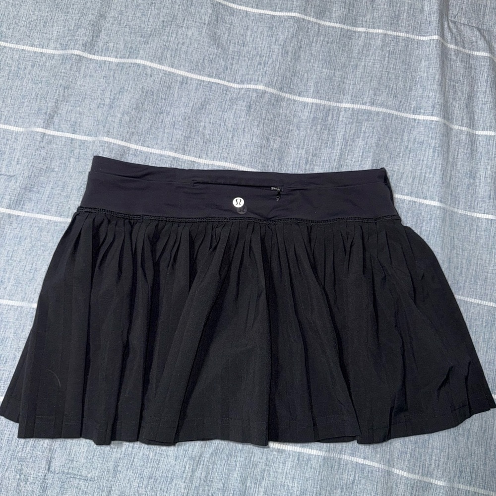 Lululemon Womens SZ 6 Pleat To Street Black Pleated Mini Skirt Skort II - Picture 5 of 9